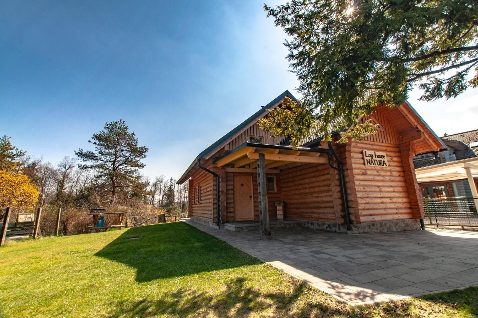 Log House Natura Radovljica Exterior foto
